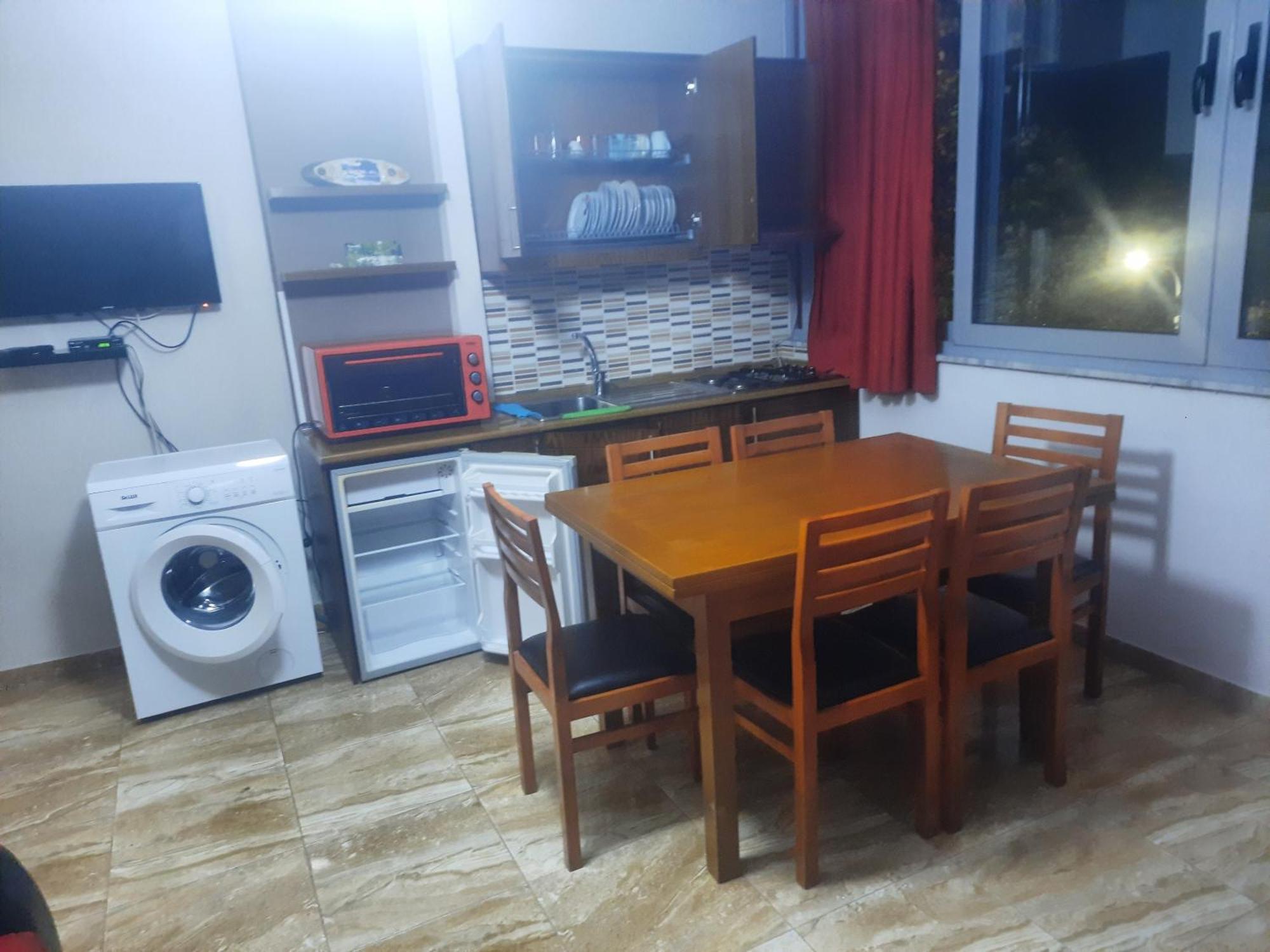 Elio'S Holiday Home Pogradec Exterior photo